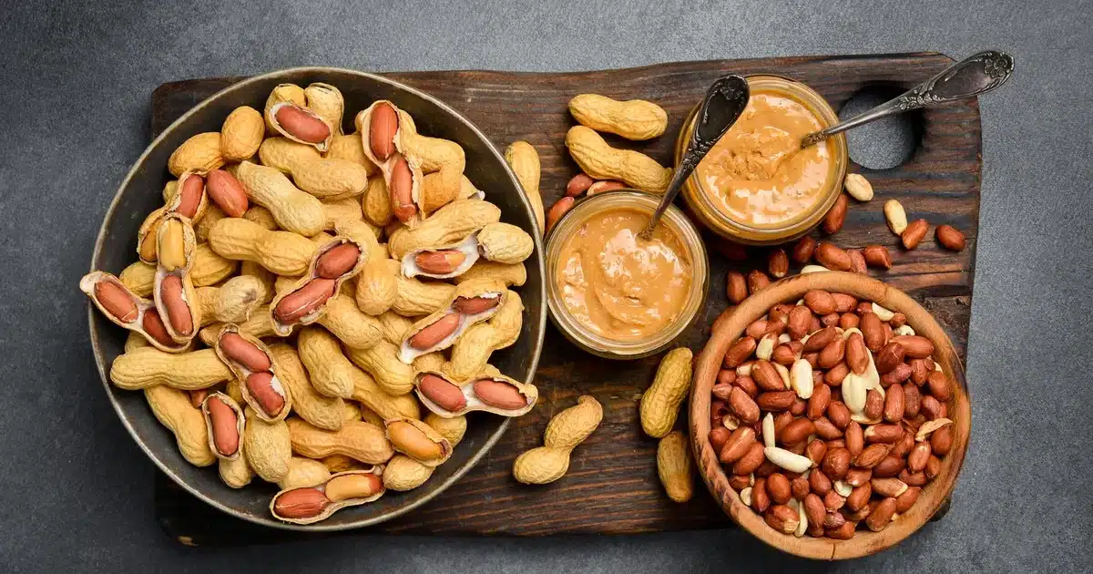 Beurre d'arachide vs beurre d'amande : l'un est-il plus nutritif que l'autre ?