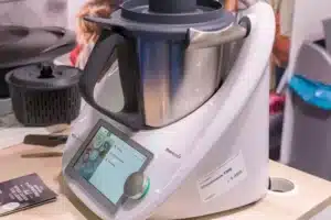 « Je suis une ancienne conseillère Vorwerk, et voici la durée de vie réelle d’un Thermomix »