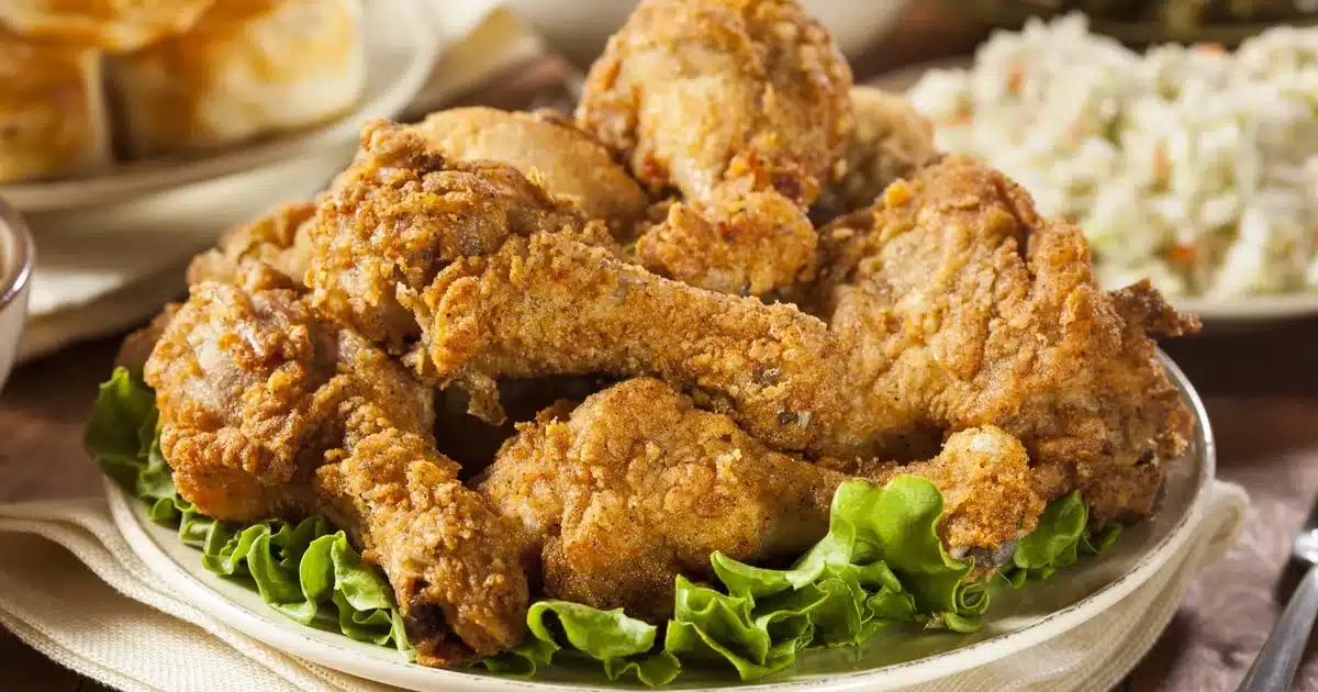 La meilleure façon de congeler et de réchauffer le poulet frit pour une saveur du premier jour à chaque fois