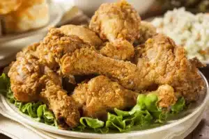 La meilleure façon de congeler et de réchauffer le poulet frit pour une saveur du premier jour à chaque fois