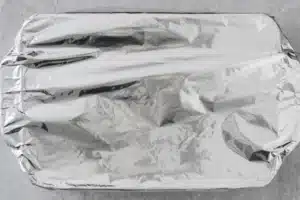 Pouvez-vous utiliser du papier d'aluminium sous le gril ?