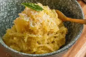 Spaghetti Squash Cacio e Pepe